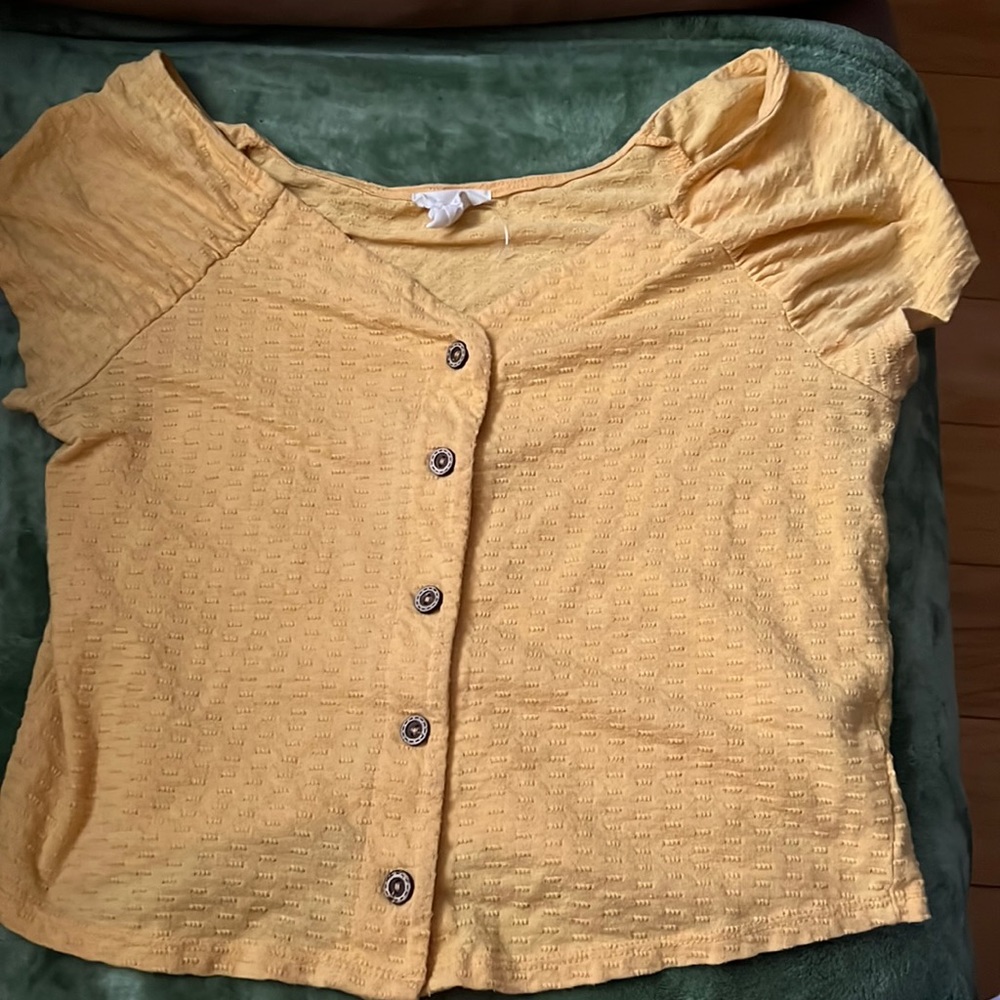 Yellow shirt, M, Harper